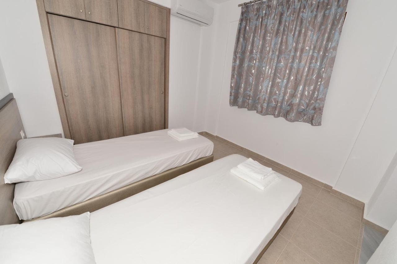 Skentos Apartments Sea View Polychrono Luaran gambar